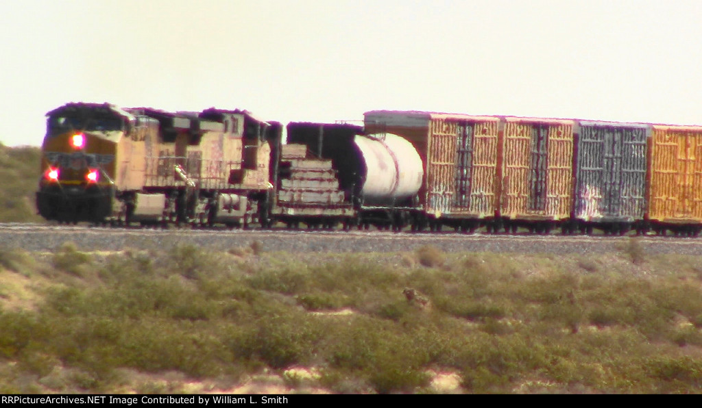 WB Manifest Frt at Erie NV -1